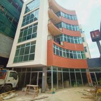 G+4 Building Hotel For Rent